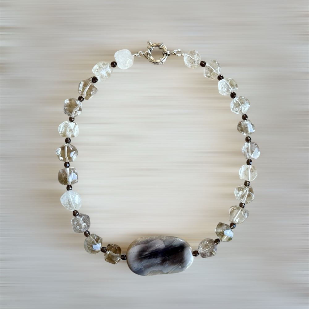Elegant Black and Gray Beaded Necklace